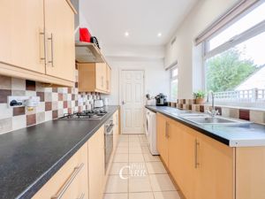 Photo 18- click for photo gallery